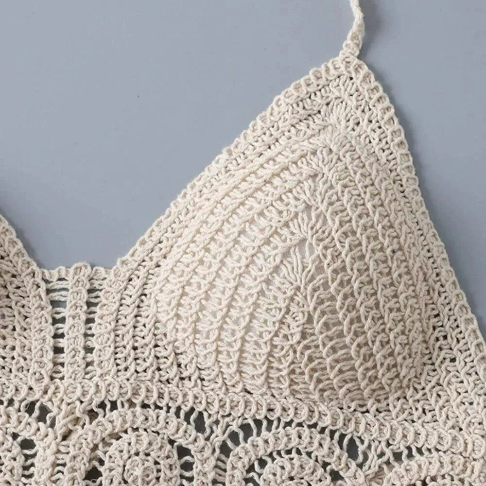 Boho Crochet Halter Top for Women Summer Beach Knit Crop Top with Tassels Backless Sleeveless Bralette