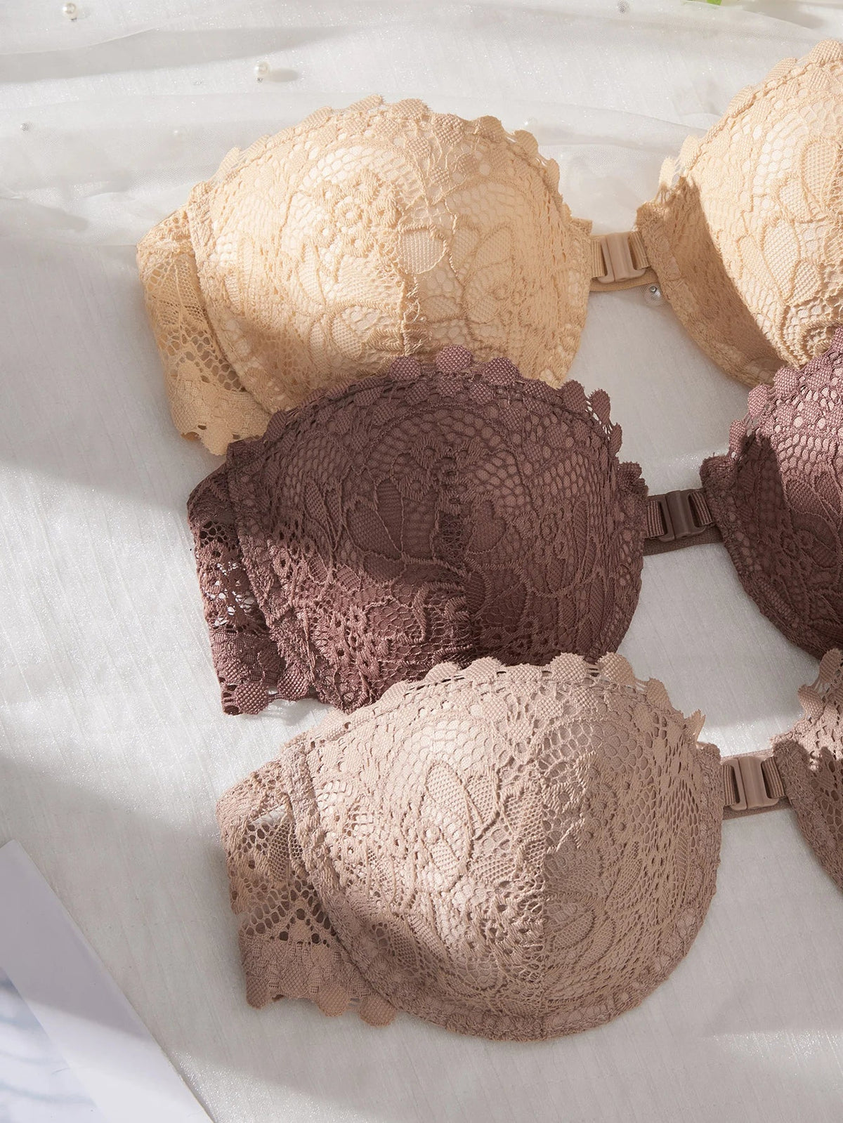 3Pcs Lace Women Strapless Bra Stylish Front Buckle Push up Bra Invisible Off-Shoulder Underwire Bras Women