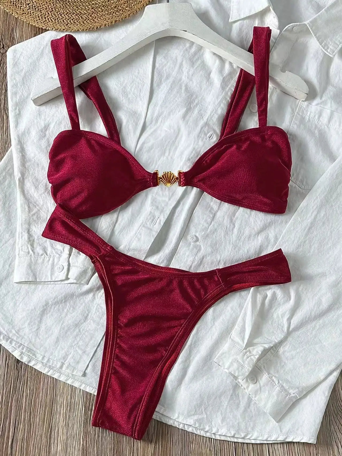 Sexy Metal Shell Ornament Bikini Set 2026 Women Hot Pink Pleate Push Up Bra Thong Swimsuit Summer Bathing Suit Micro Swimwear