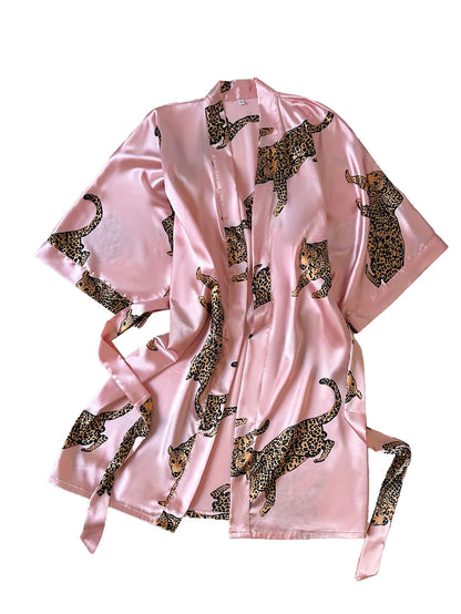 Fashion Satin Women Nightgown Leopard Print V Neck Comfortable Bathrobe Loungewear Wlegant and Breathable Ladies&