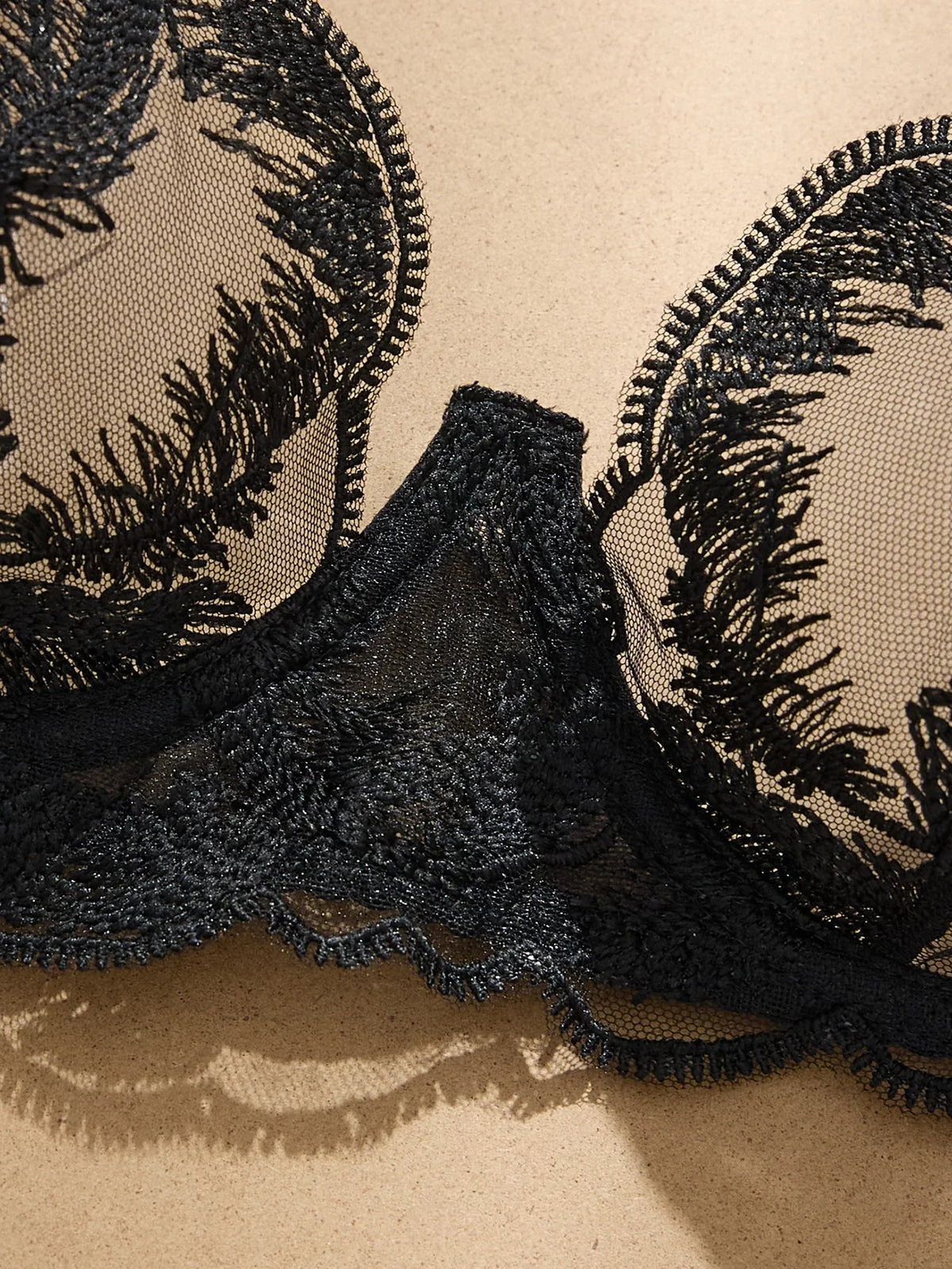 Black Feathers Comfortable Underwear Set Soft And Stylish Women&