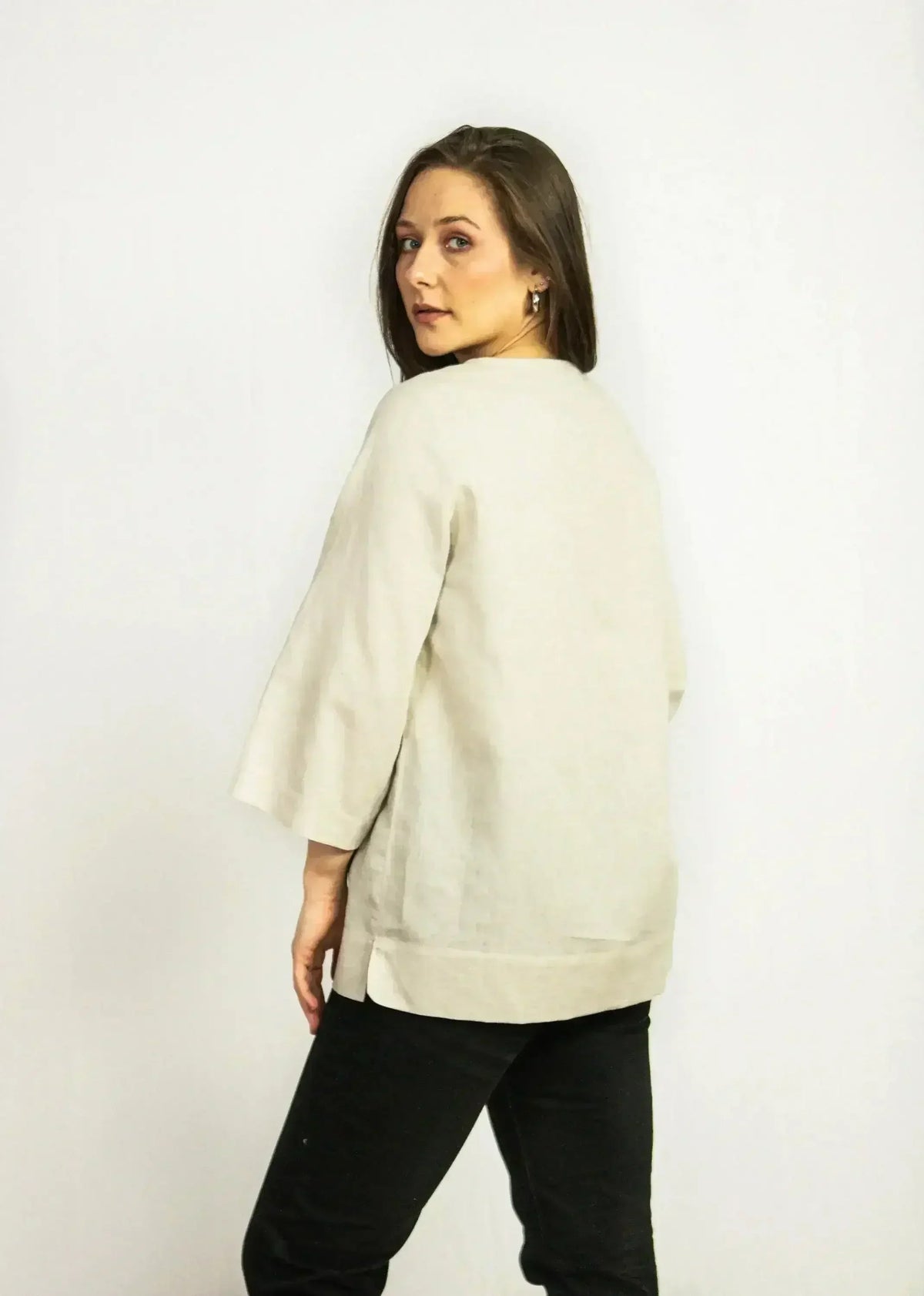 Asphalt Grey Linen Oversize Top – Modern &amp; Comfortable Blouse