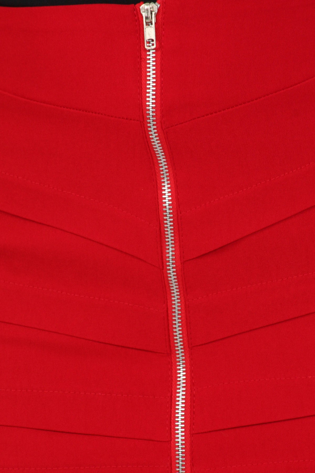 Above the Knee Zippered Tiered Sleek Stretch Pencil Skirt