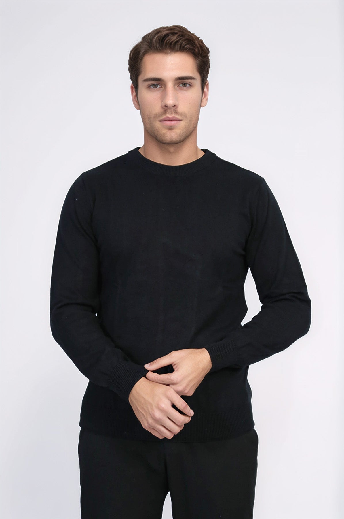 Circle Neck Long Sleeves Slim Fit Black Men Knitwear