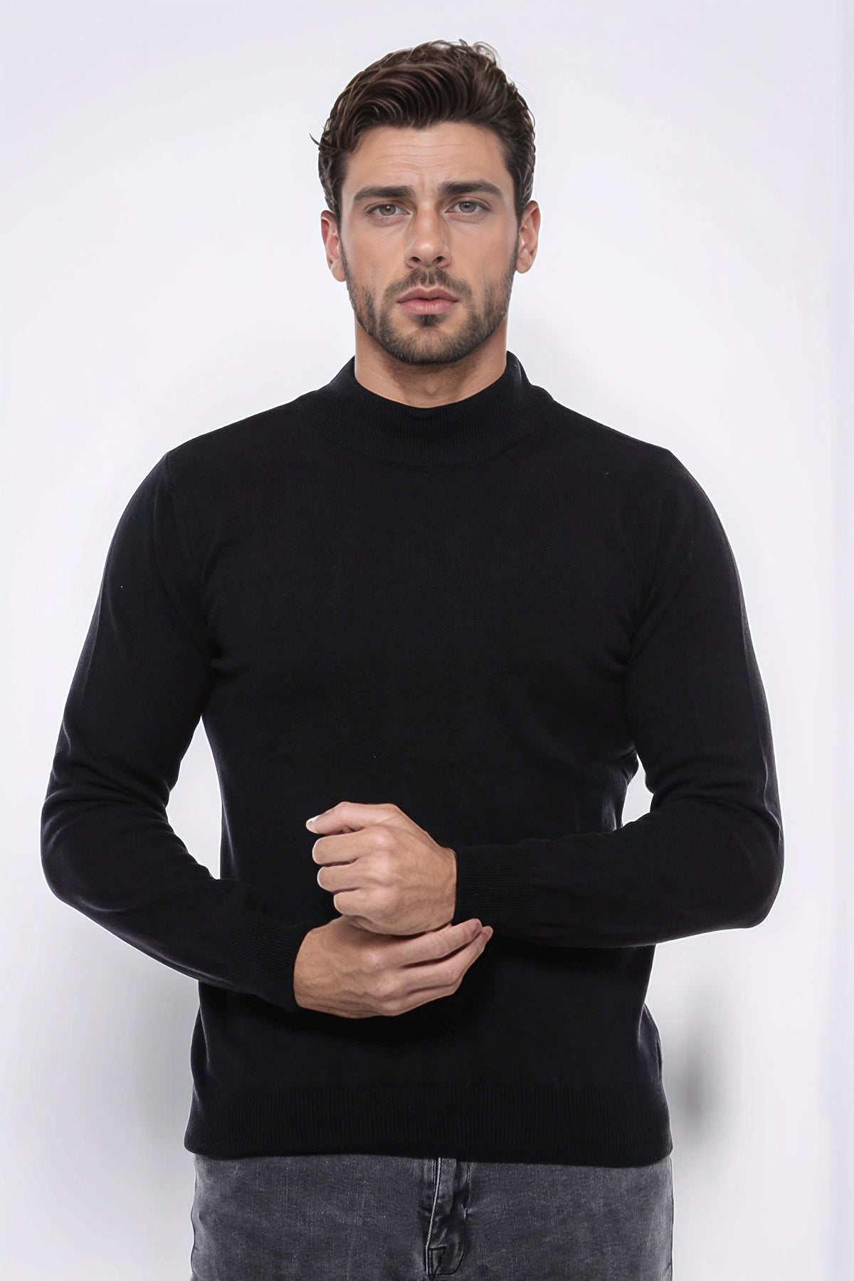 Half Turtleneck Black Knitwear Sweater - Wessi