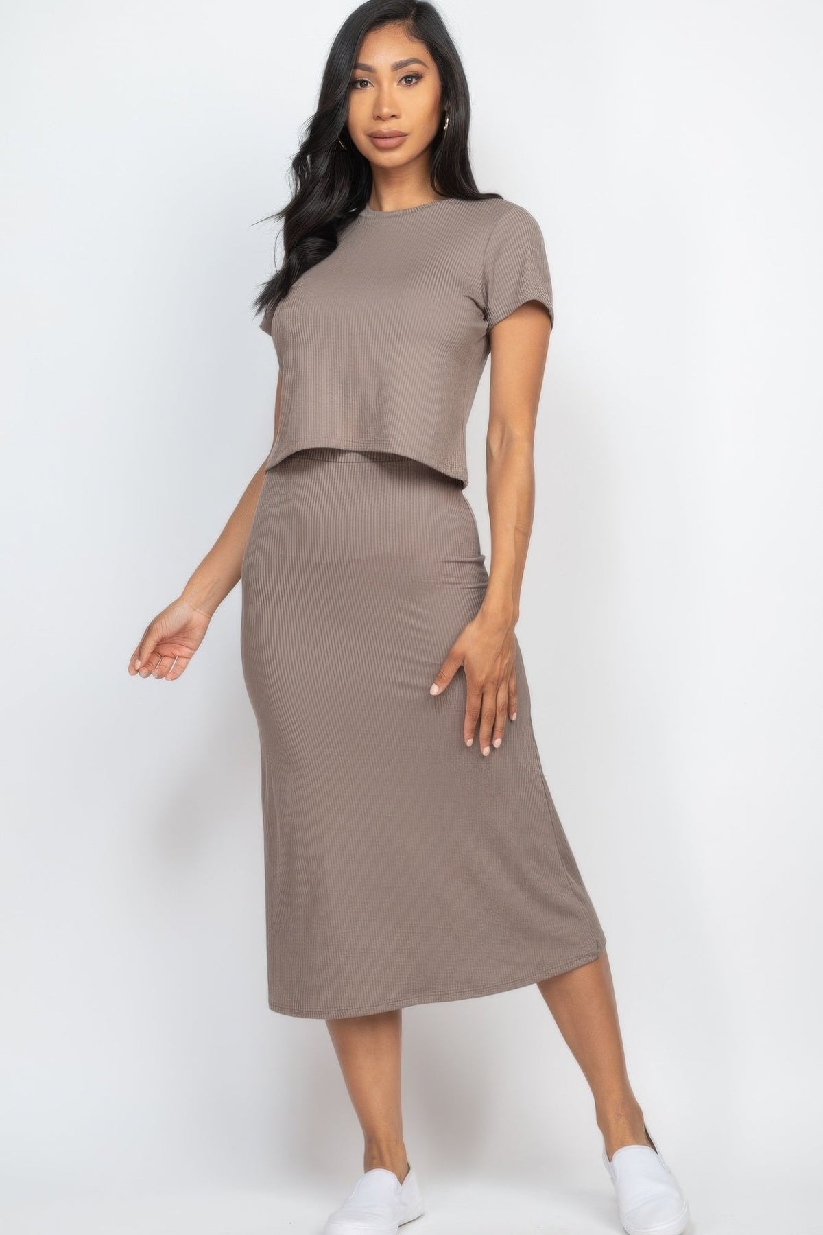 Short Sleeve Ribbed Top &amp; Midi Skirt Se