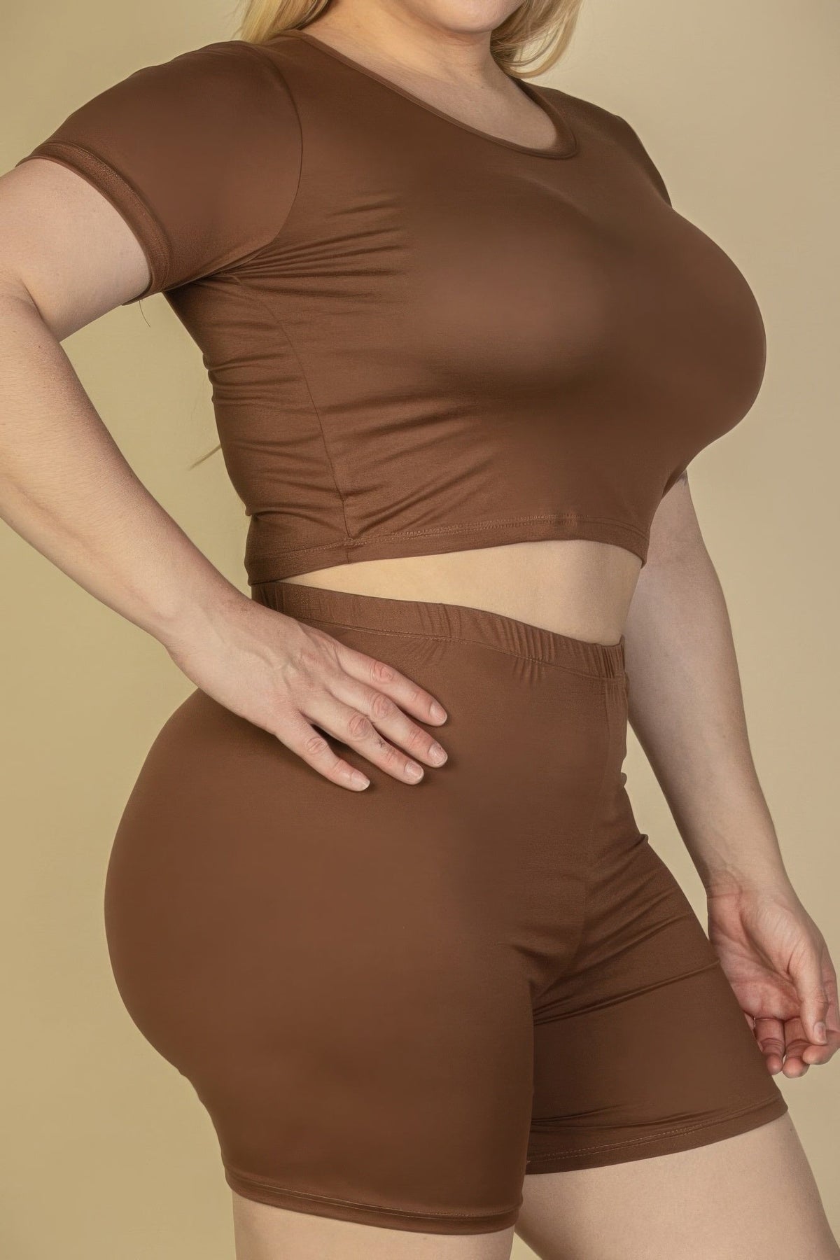 Plus Size Short Sleeve Crop Top &amp; Shorts Set