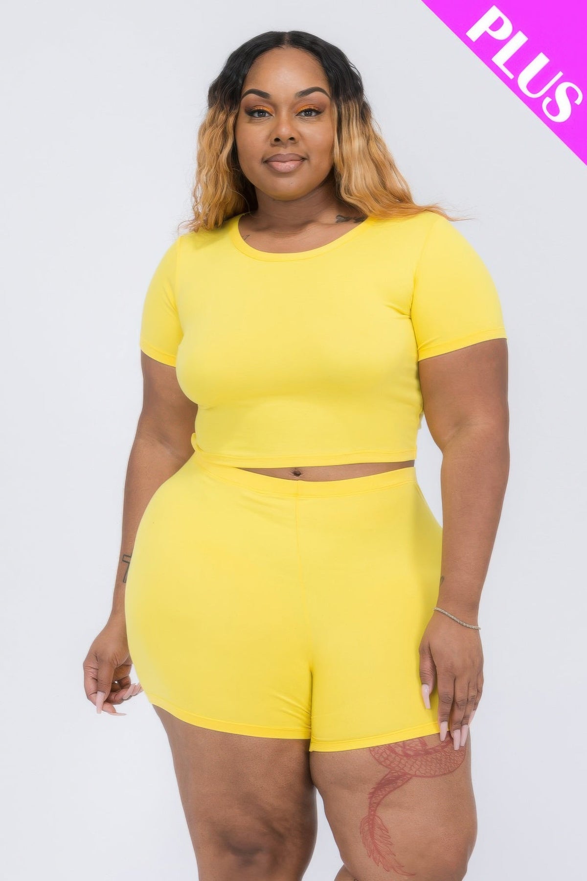 Plus Size Short Sleeve Crop Top &amp; Shorts Set