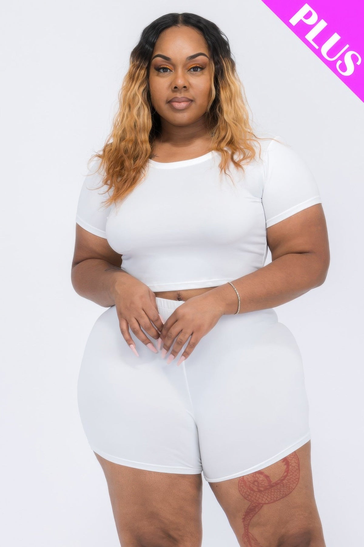 Plus Size Short Sleeve Crop Top &amp; Shorts Set