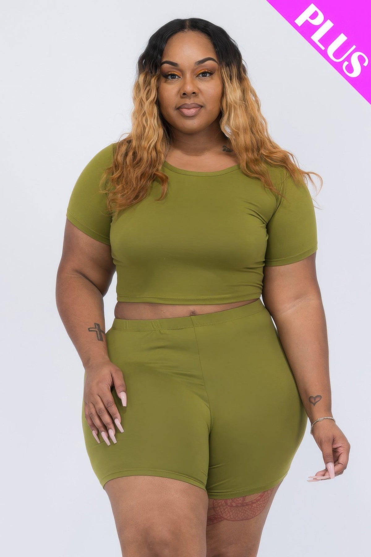 Plus Size Short Sleeve Crop Top &amp; Shorts Set