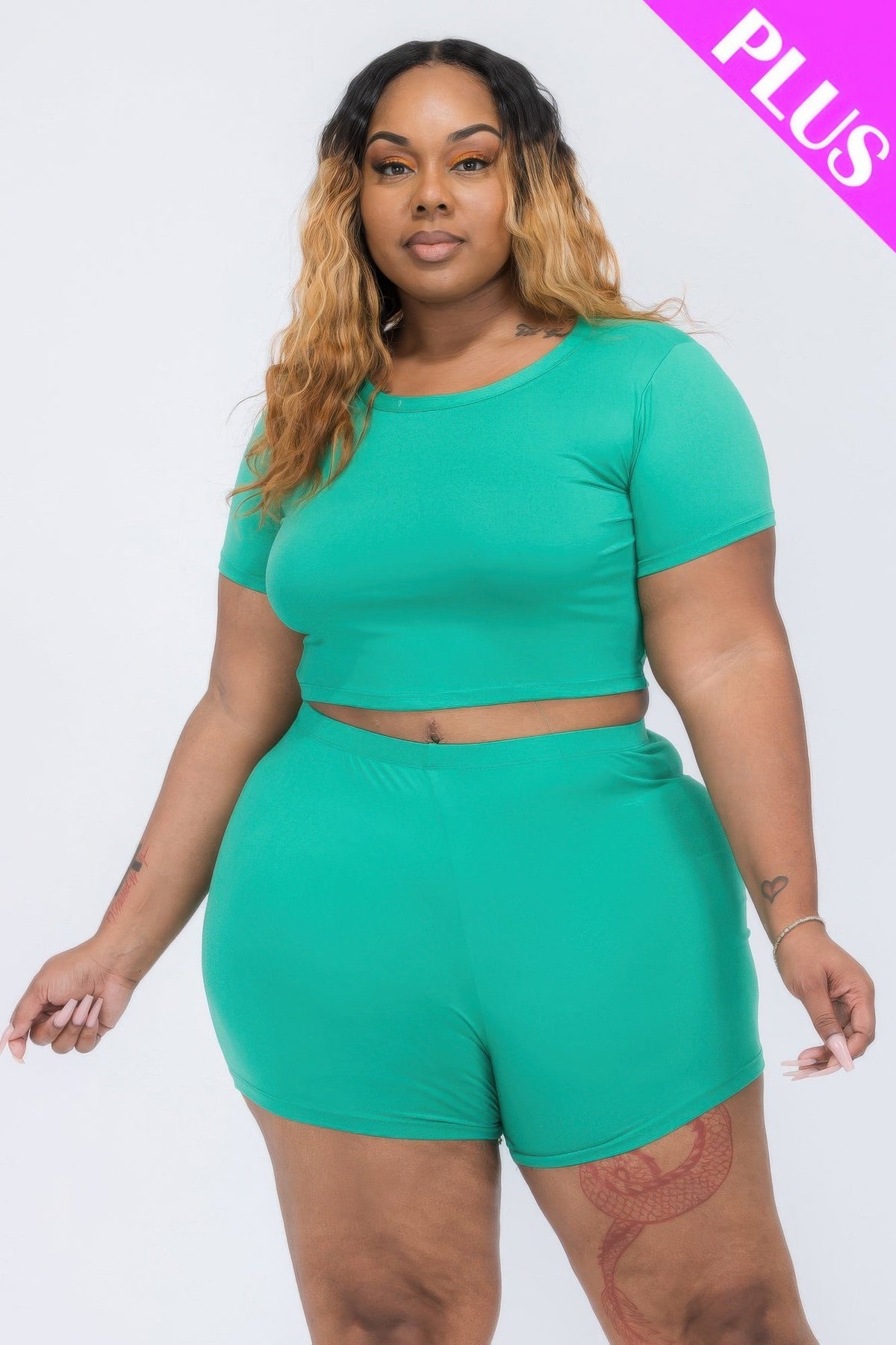 Plus Size Short Sleeve Crop Top &amp; Shorts Set