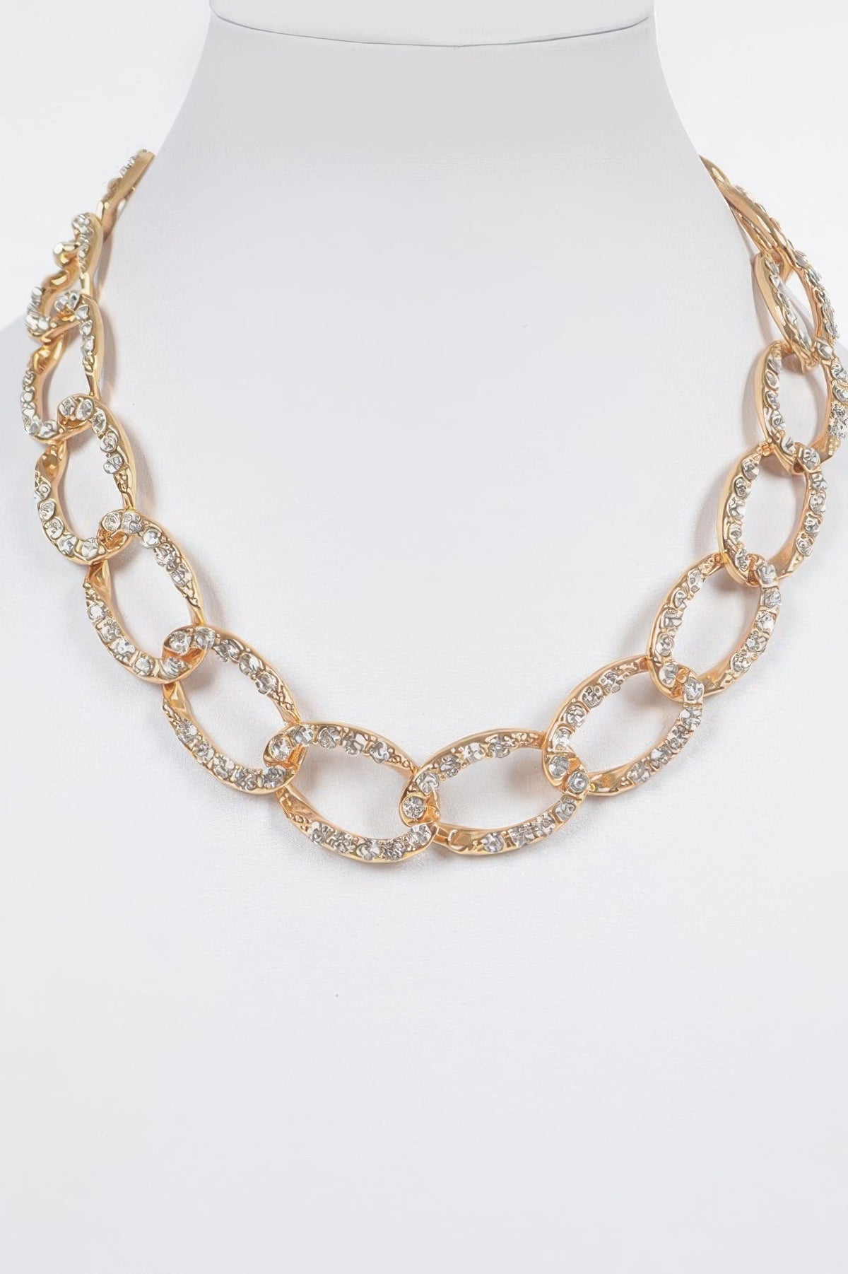 Oversized Stoned Chain Necklace