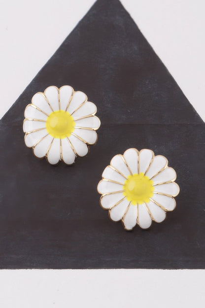 Daisy Flower Stud Earrings