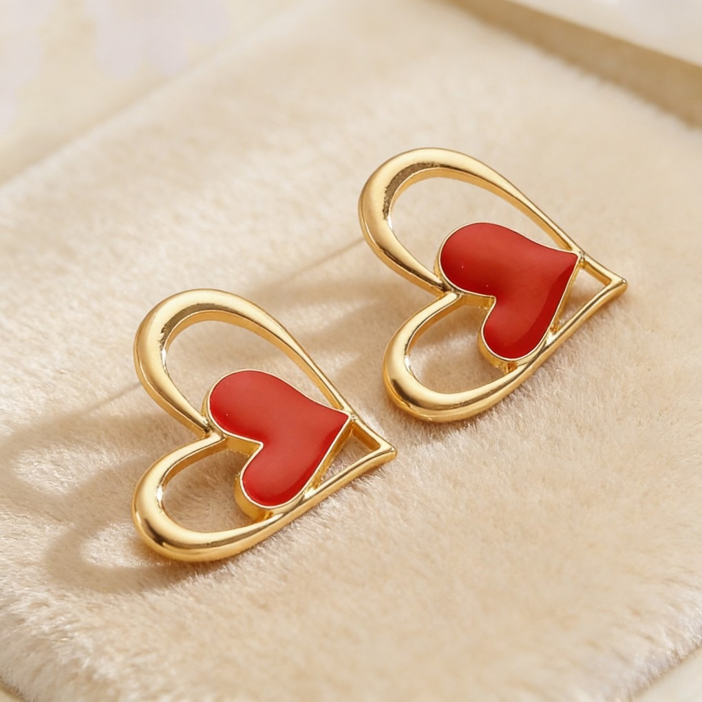 Sweet Hollow Heart Pendant Necklace &amp; Earrings Set