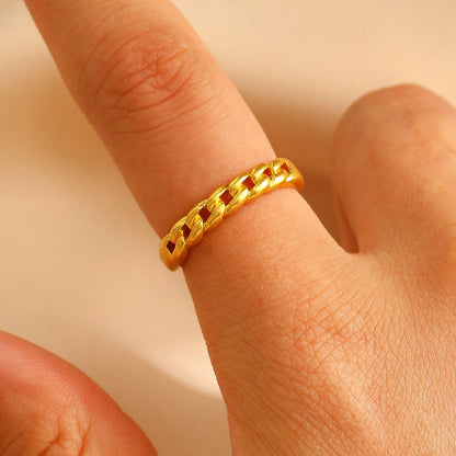 Gold-Plated Interlocking Ring for Women