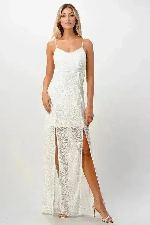 Black Lace Maxi Dress with Front Slit Elegant - Femstylo