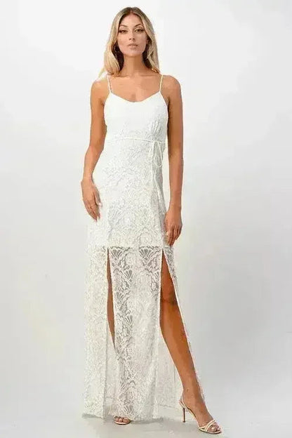 Black Lace Maxi Dress with Front Slit Elegant - Femstylo