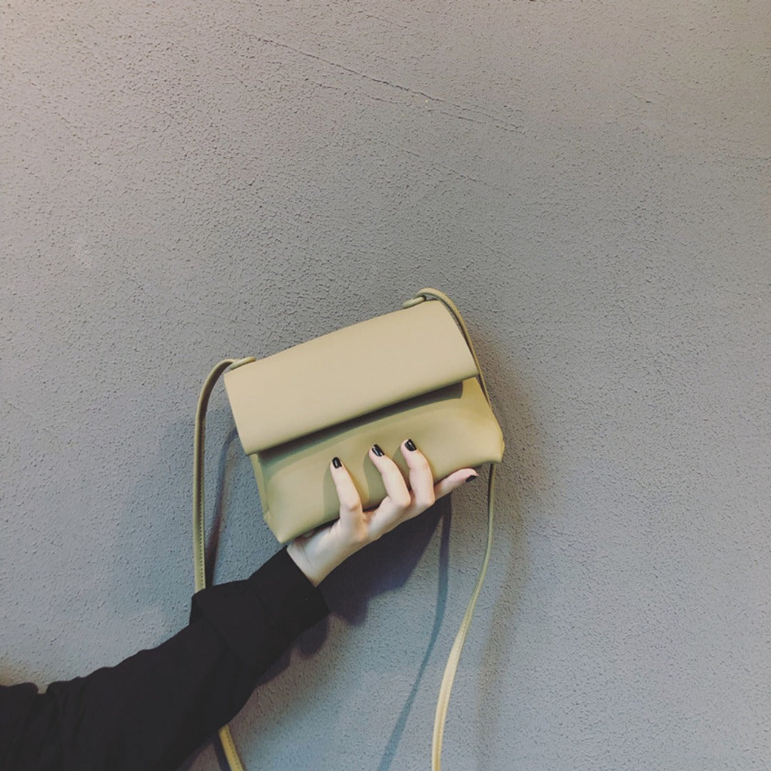 Chic Textured Small Square Bag - Stylish Women&