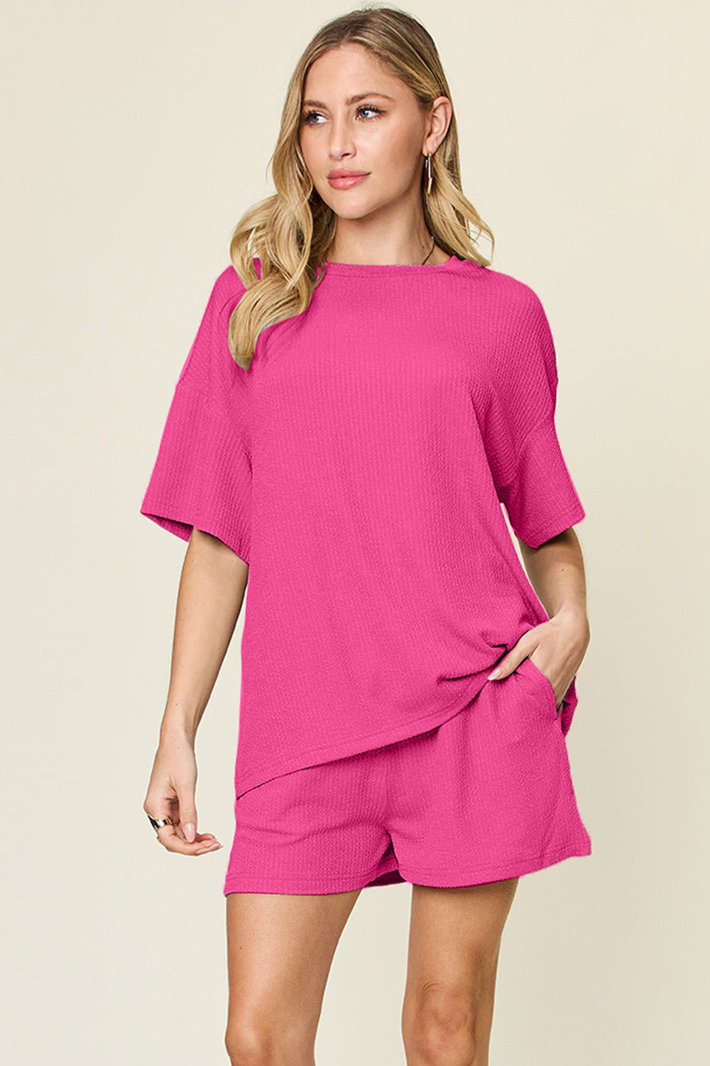 Slightly Stretchy Round Neck T-Shirt &amp; Shorts Set