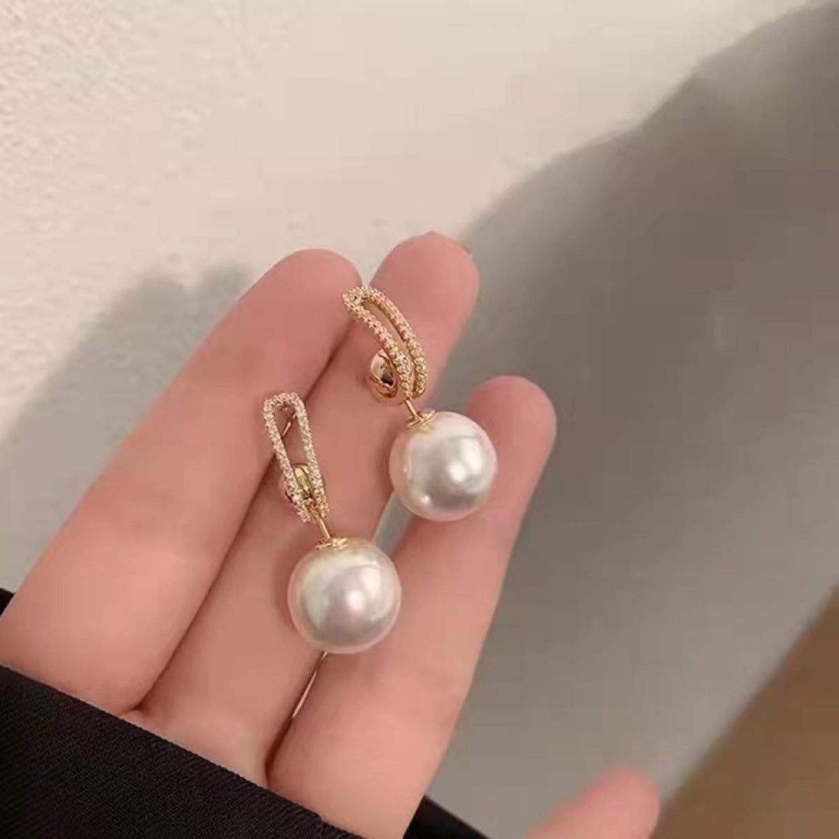 Multiple Ways To Wear Pearl Earrings Eardrops Women&