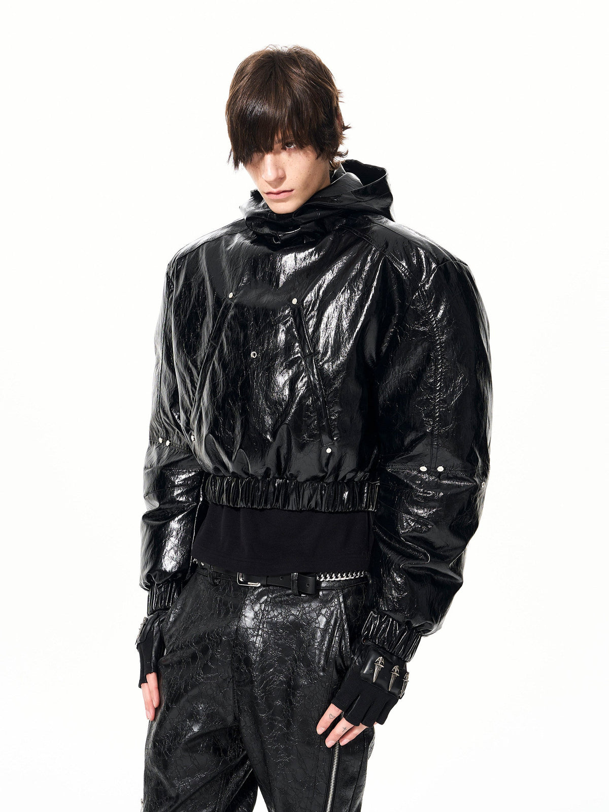 Mens Thickened Hooded Jacket With A Deconstructed Design And Zipper Details