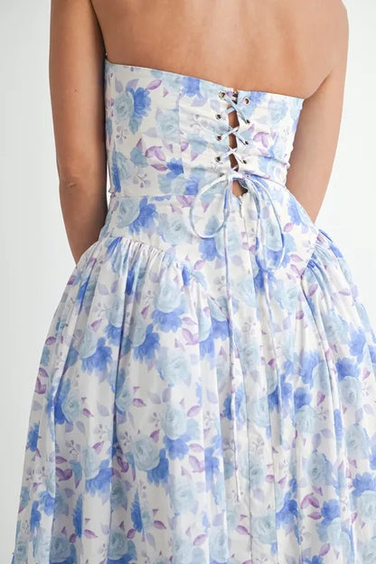 MABLE Sweetheart Neckline Floral Printed Midi Dress