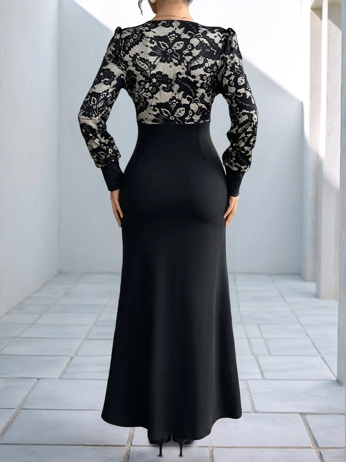 Lace V-Neck Long Sleeve Maxi Dress