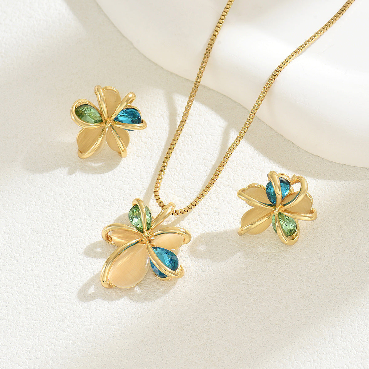 Niche Literary Vintage Elegant Women Jewelry Set, Baroque Floral Design Inlaid Synthetic Gemstone, Matching Stud Earrings &amp; Clavicle Chain