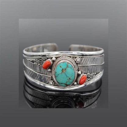 Stylish Turquoise Open Bracelet for Elegant Looks