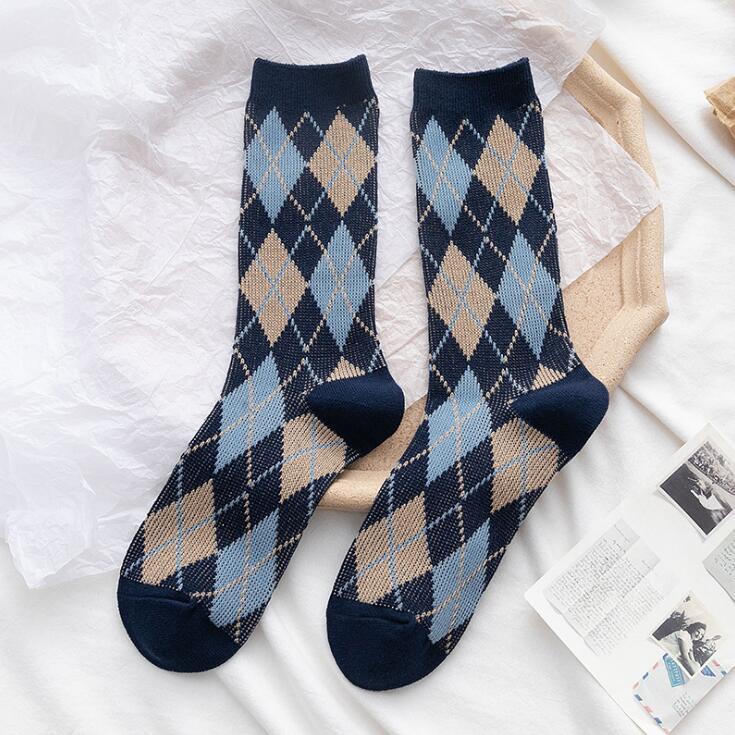 AutumnWinter Diamond-Patterned Women&