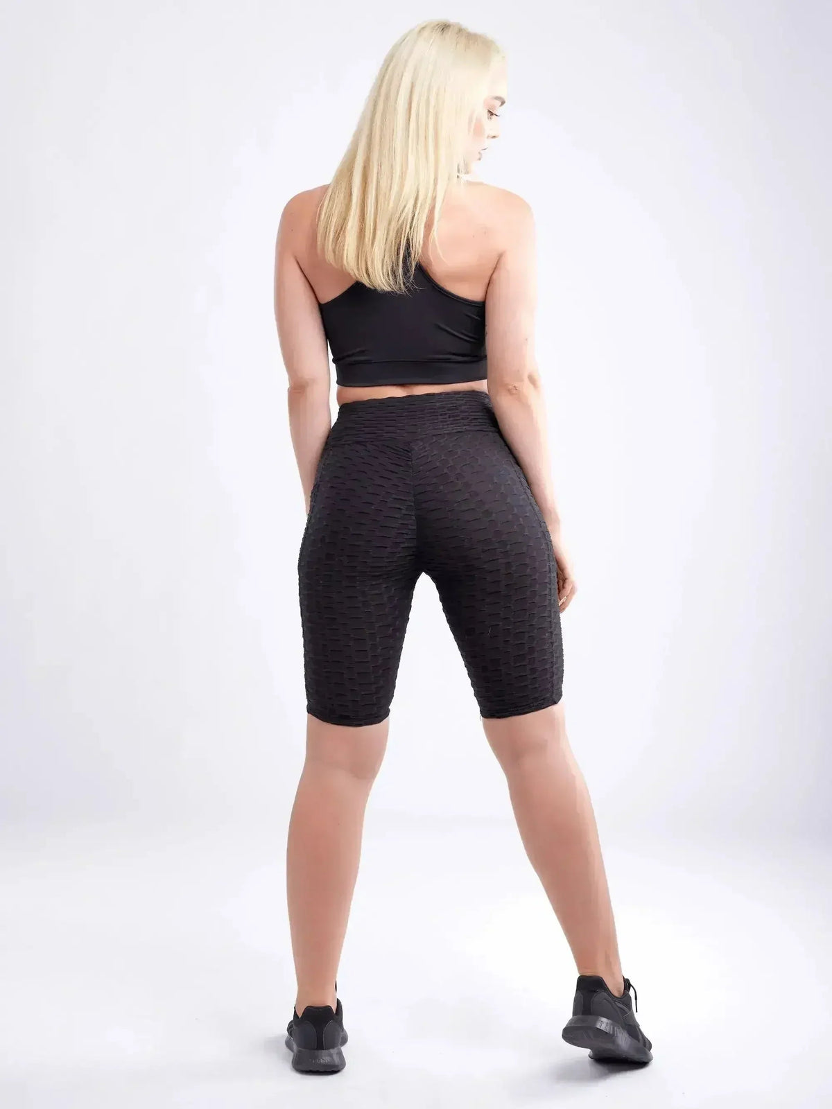 Racerback Training Crop Tank – Lightweight &amp; Breathable for Workouts