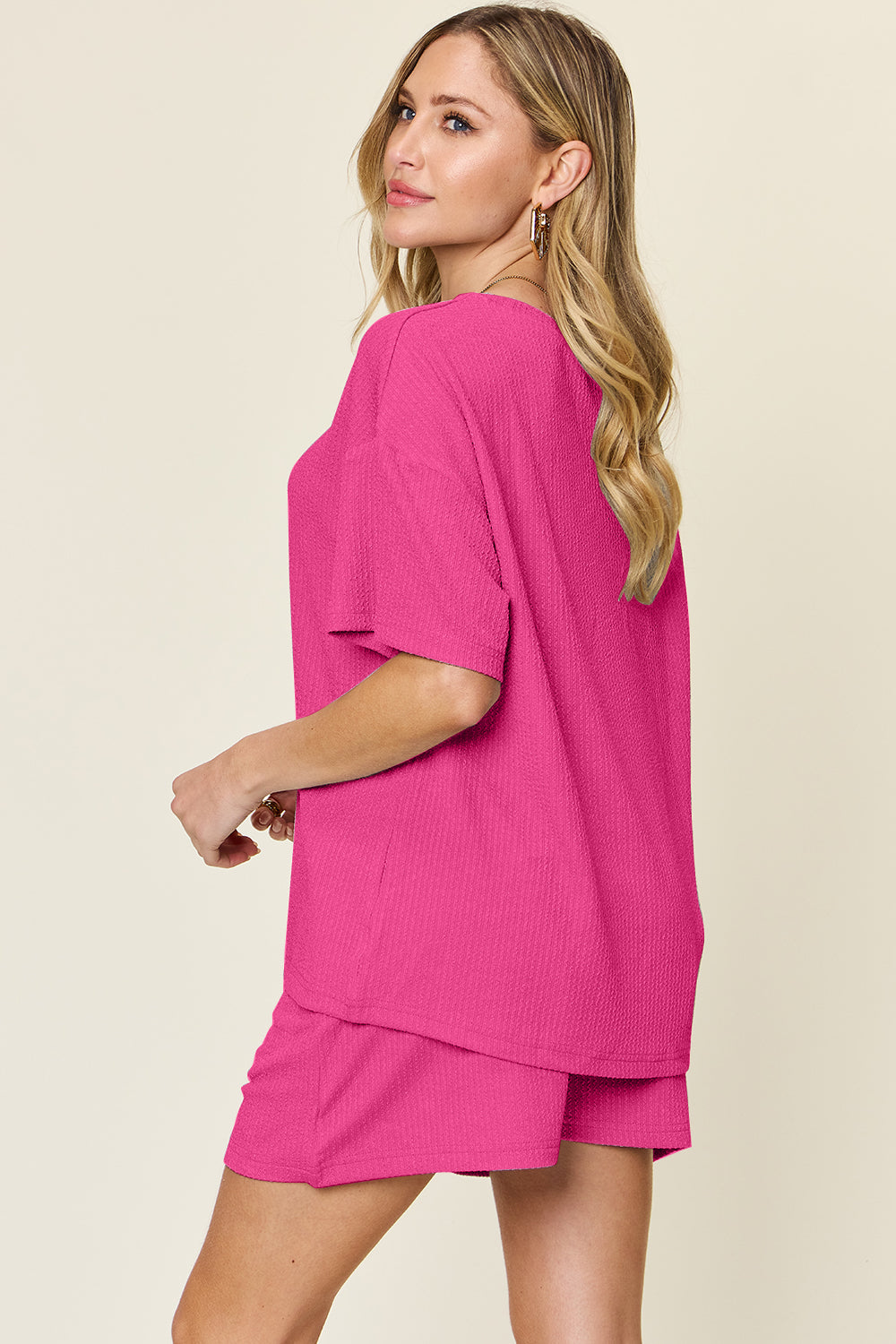 Slightly Stretchy Round Neck T-Shirt &amp; Shorts Set