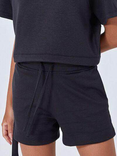 Drawstring Solid Color Shorts with Pockets for Women