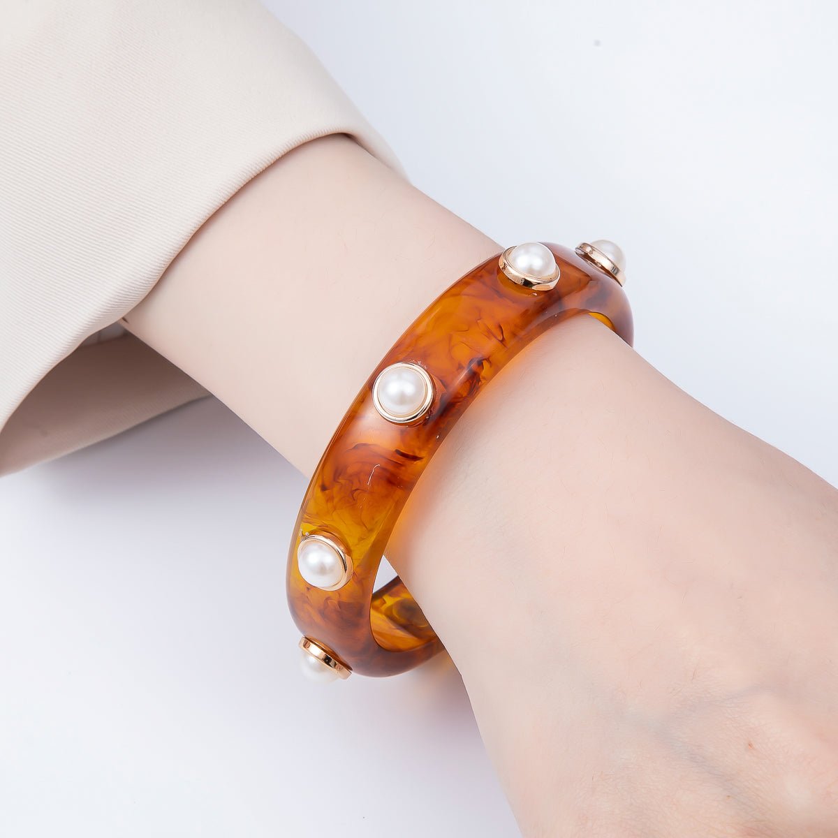 Black, Brown Tortoiseshell Shell Pearl Round Beaded Acrylic Resin Bangle Bracelet | WA-04439 WA-04440