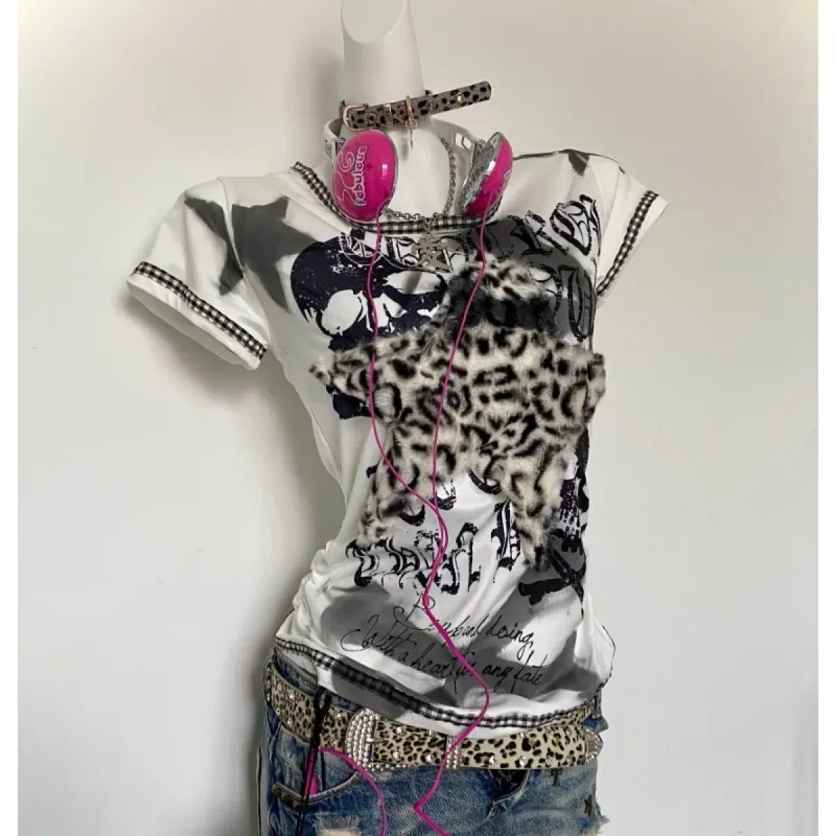 Y2K Punk Tee – Leopard Print Patchwork &amp; Skull Graphic