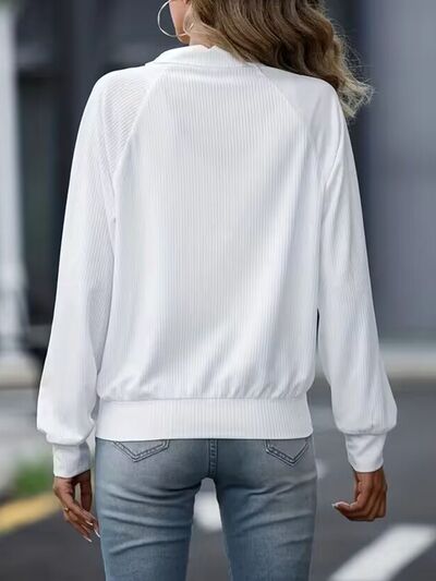 Simple White Zip Up Collared Neck Raglan Sleeve Jacket Comfortable Versatile Casual Women Wear