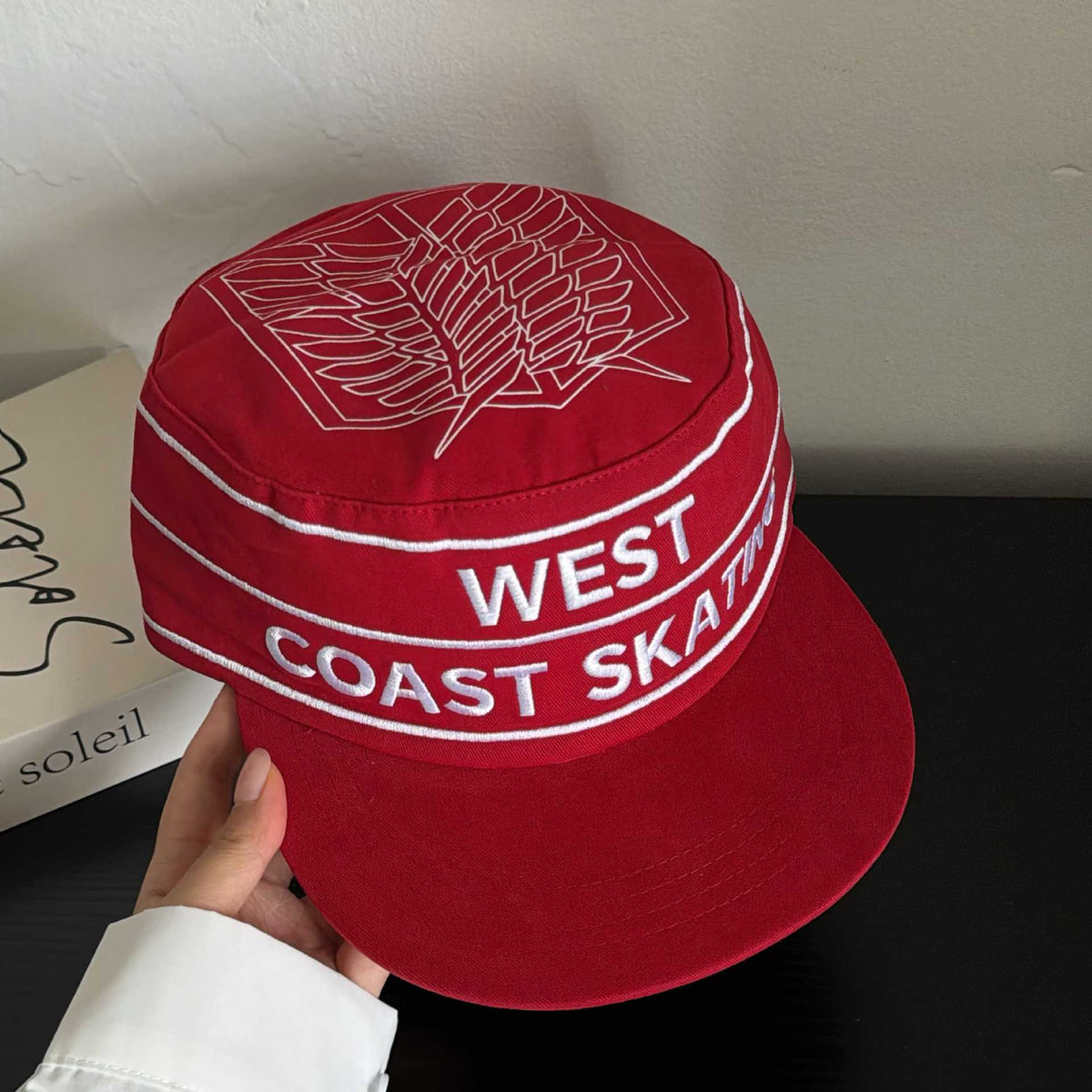 Street Hip-hop Style Letter Embroidery Flat Cap With Retro Color Contrast Hip-hop Stripes Flat Cap, Versatile Trendy Hat