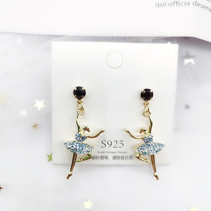 Golden Euro-Korean Pearl Bow Ear Team