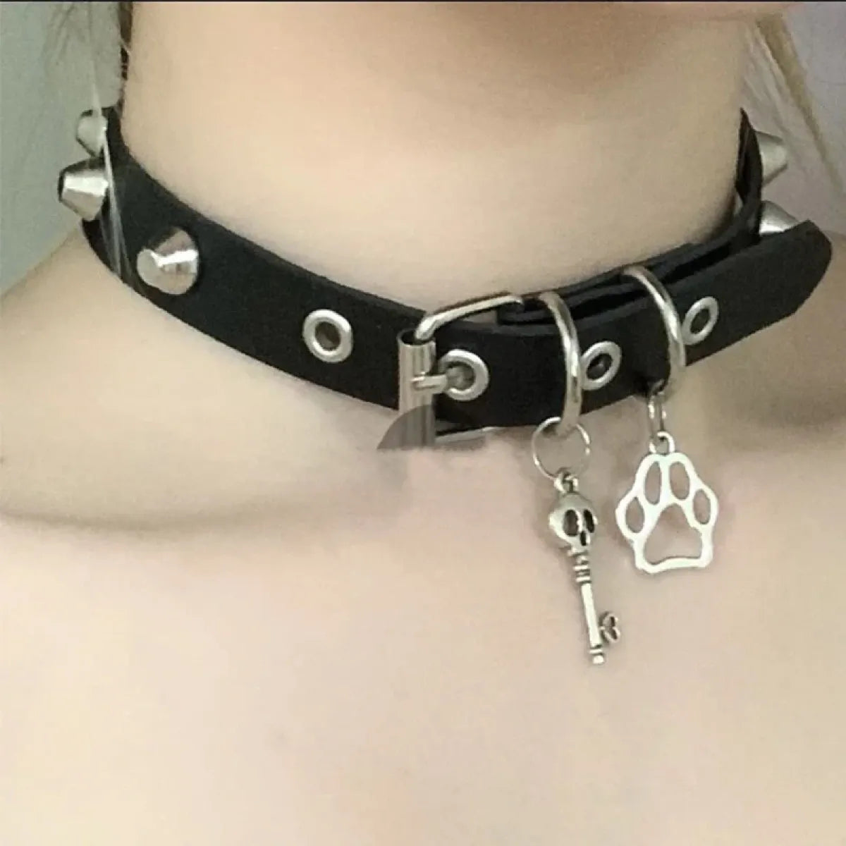 Grunge Cat Claw Choker Necklace