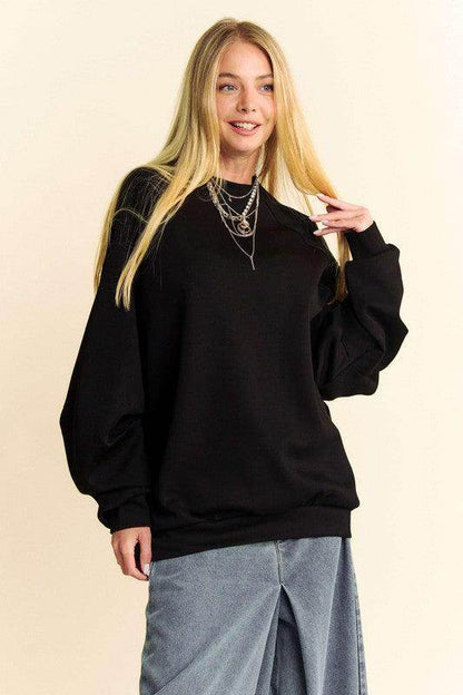 Davi &amp; Dani Round Neck Raglan Sleeve Sweatshirt for Women