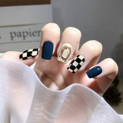Fashionable Blue and Graffiti Pattern Fake Nails