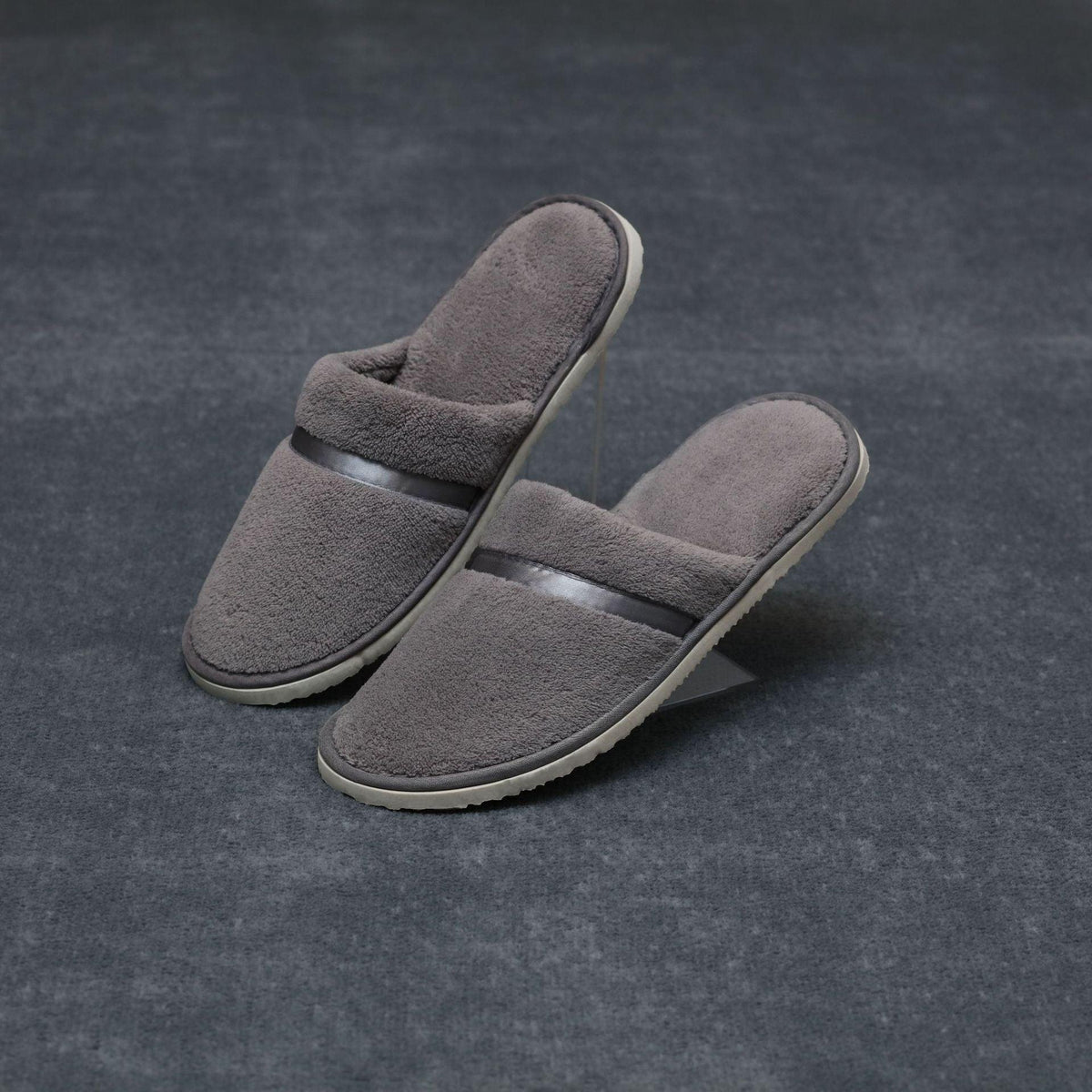 Classic Comfy Plush Slippers Star Thickening Antiskid Hotel Guest Room Home Slip On House Slippers For Women Indoor Outdoor Women&