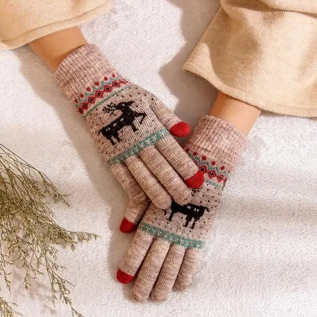 Colorful Christmas Deer Printed Warm Autumn Winter Comfortable Gloves For Men Women Cute Unisex Stylish Design Soft Full Finger Gloves