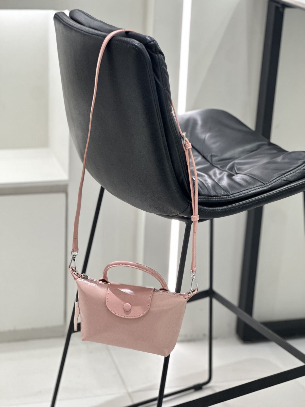 Badi Leather Women&