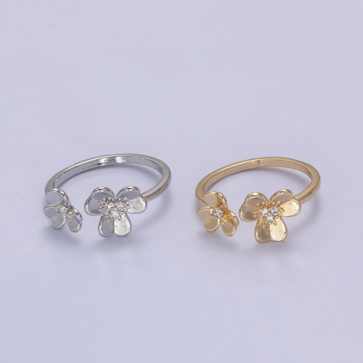 Dainty Daisy Ring in Gold / Silver Open Adjustable Flower Ring U-493 U-494