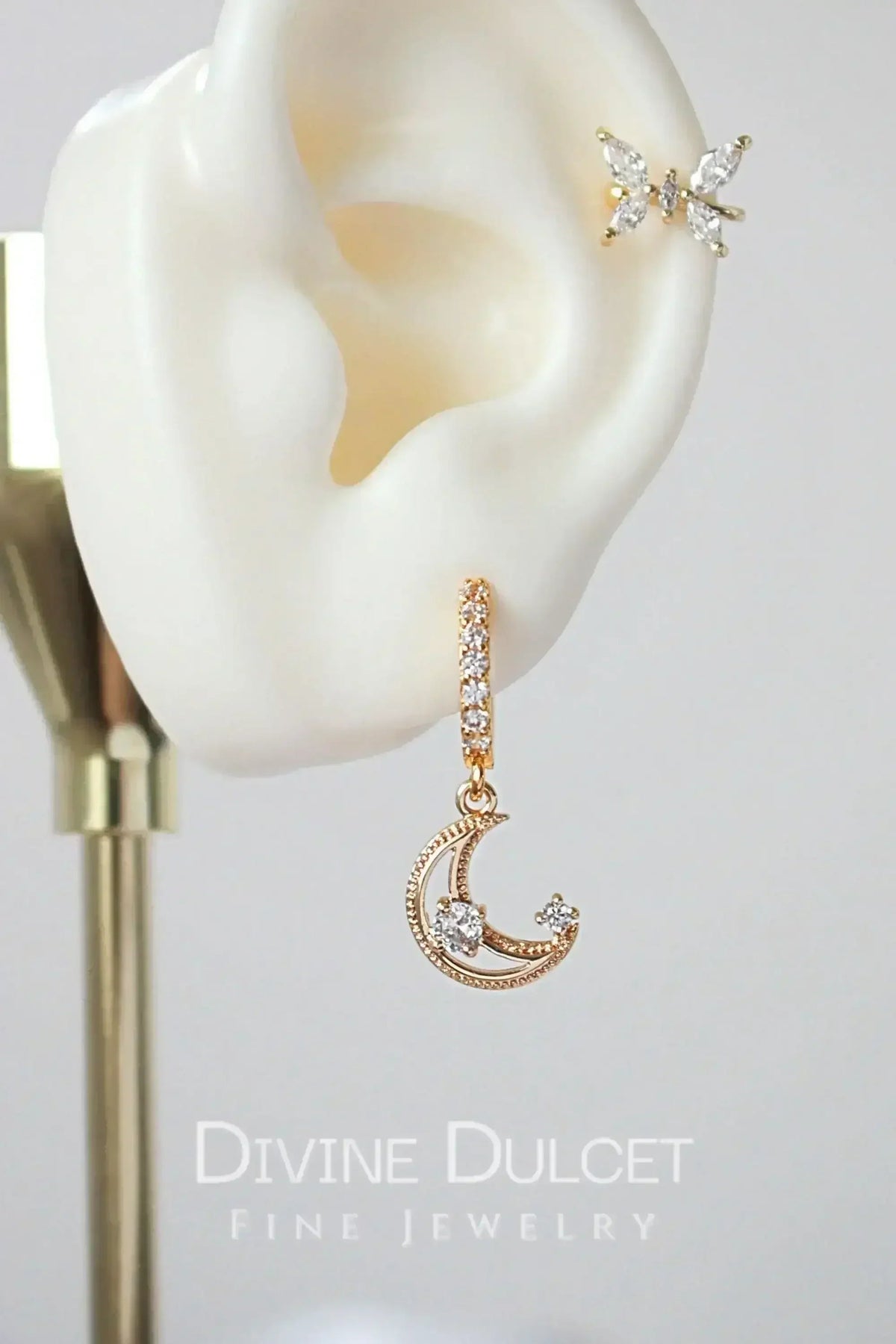 Moon Hoop Earrings - 24K Gold &amp; Cubic Zirconia | Femstylo