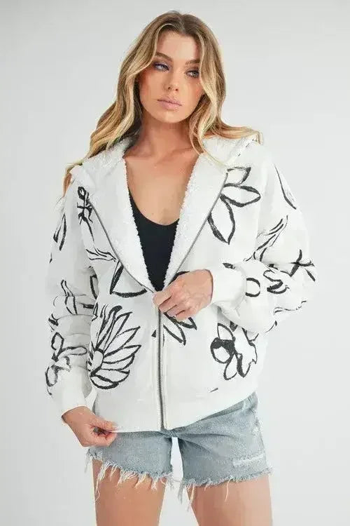 Aemi + Co Flower Sherpa Hoodie - Zip-Up &amp; Cozy | S-L | Femstylo