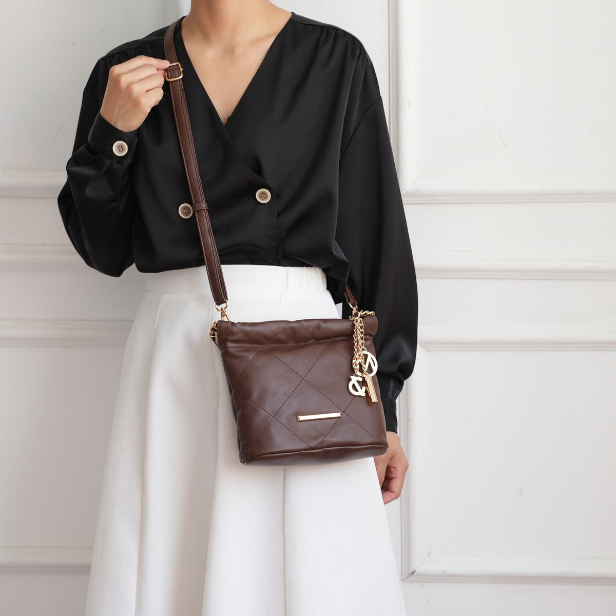 MKF Collection Loriana Quilted Women&