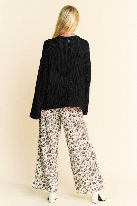 Davi &amp; Dani Star Front Crochet Drop Shoulder Knit Top