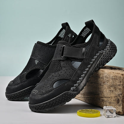 Breathable New Mens Closed-Toe Sandals
